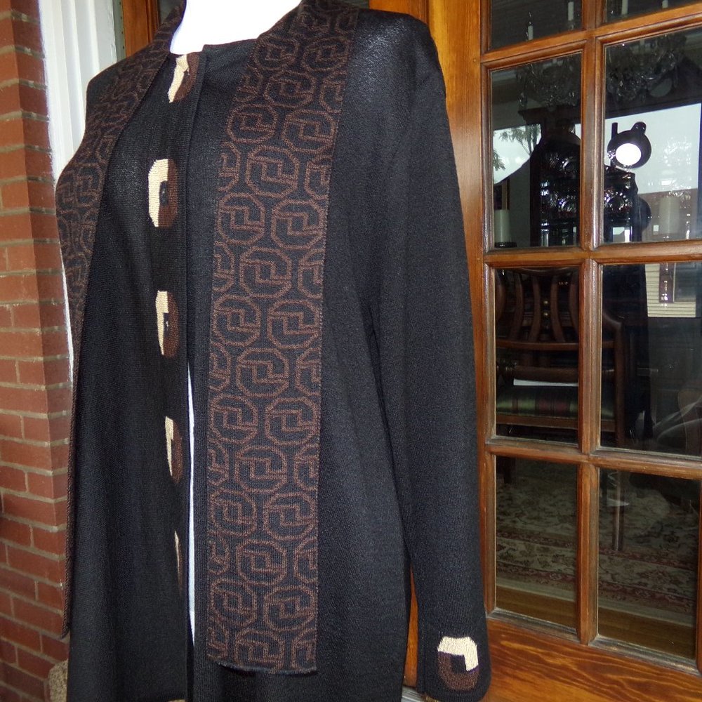 2 Pc Roni Rabl Suit - Picture 3 of 13